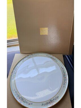 Mikasa Bone China Roseville Cake Plate Japan Caro1/710 in Box